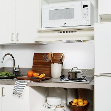 Intown Suites Extended Stay San Antonio Tx - Leon Valley South ภายนอก รูปภาพ